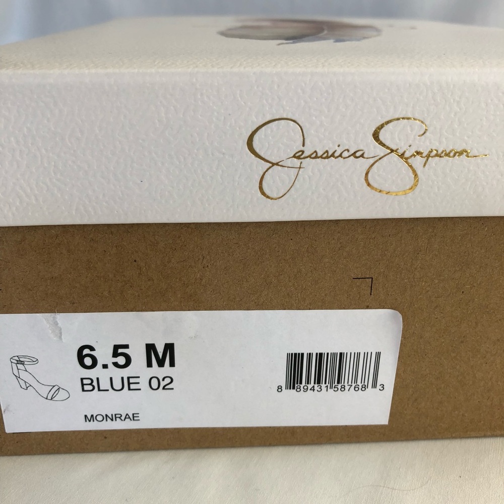 {Jessica Simpson} Floral Block Heel Sandal - Picture 7 of 8
